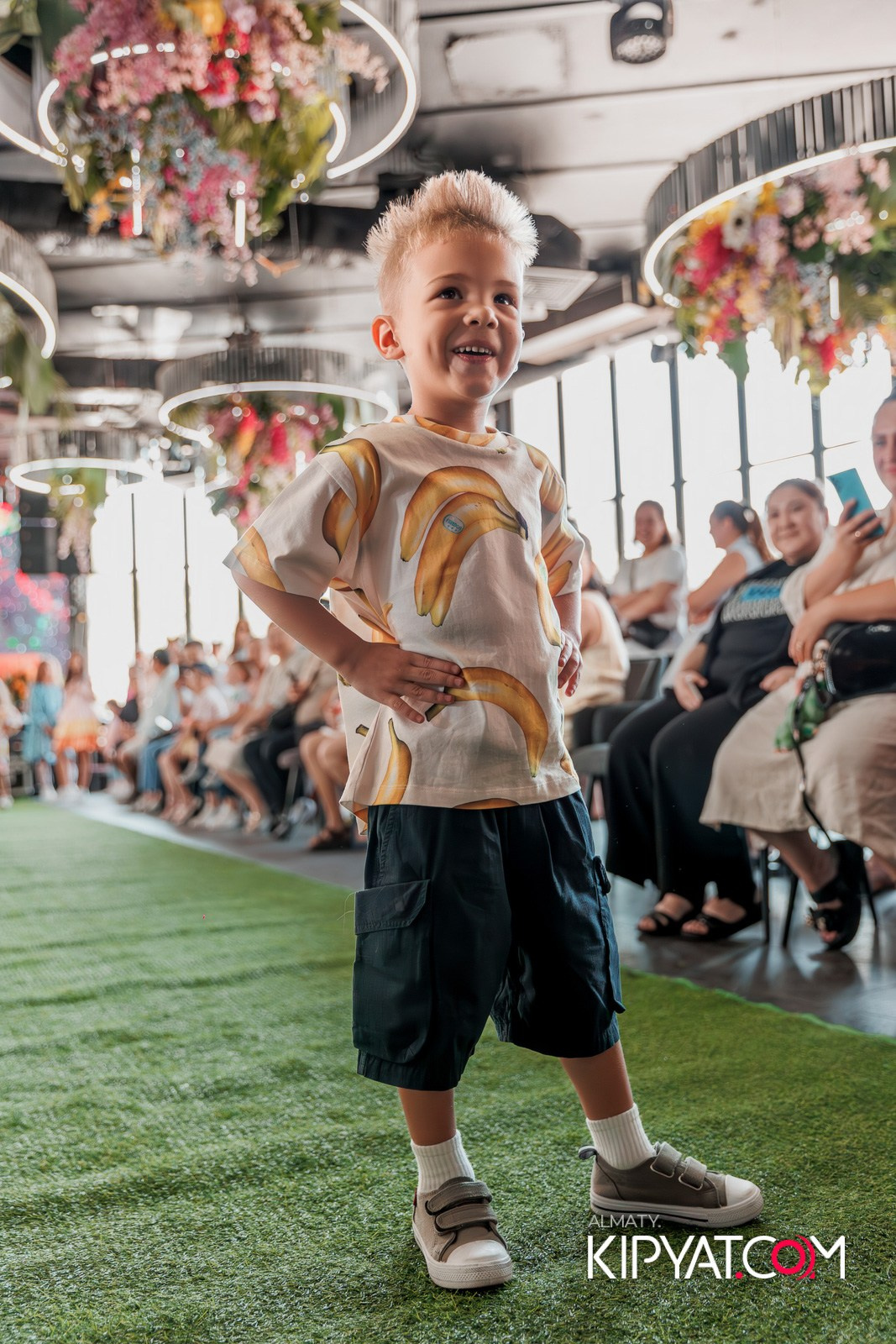 PROM KIDS FASHION SHOW. КИПЯТКОМ АЛМАТЫ!