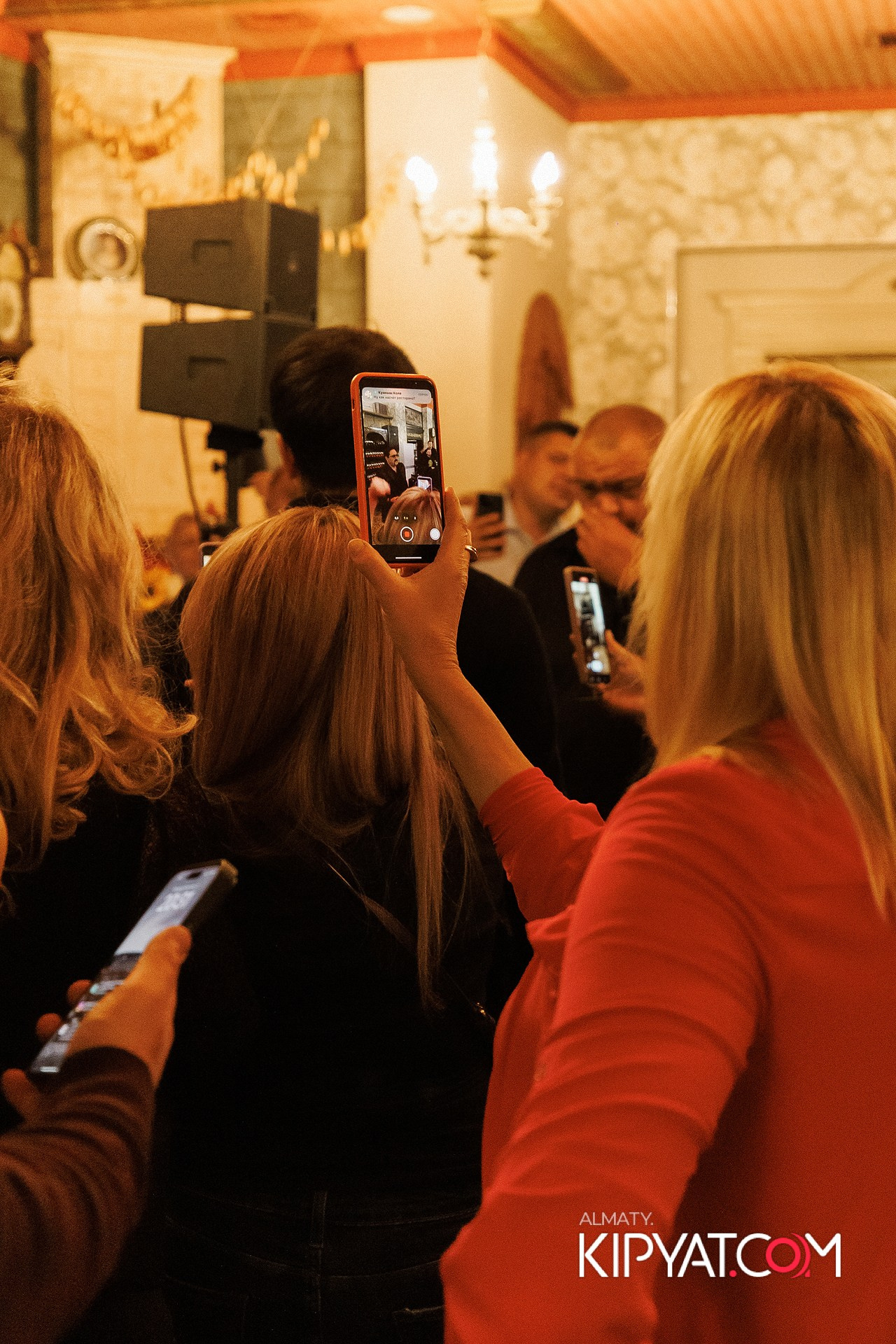 РЕСТОРАН «МАРЬИНА РОЩА». КИПЯТКОМ АЛМАТЫ!