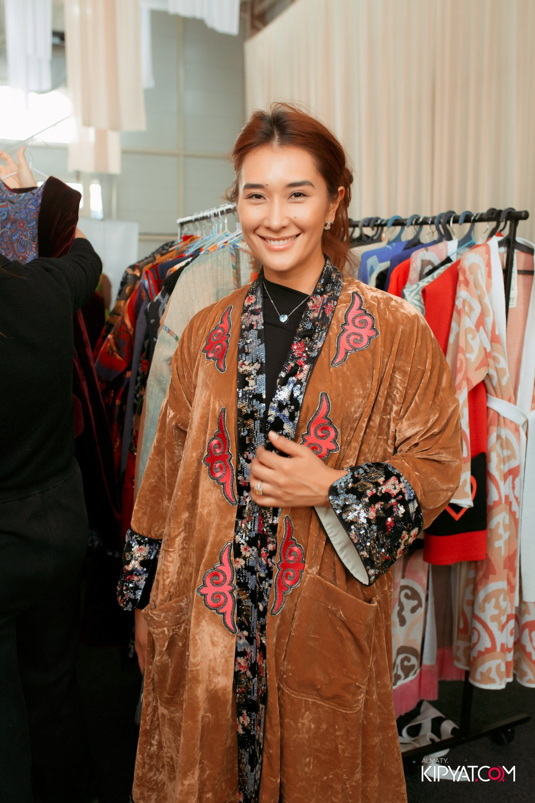 ETHNO POP-UP STORE: NAURYZ B SADU ARENA. КИПЯТКОМ АЛМАТЫ!