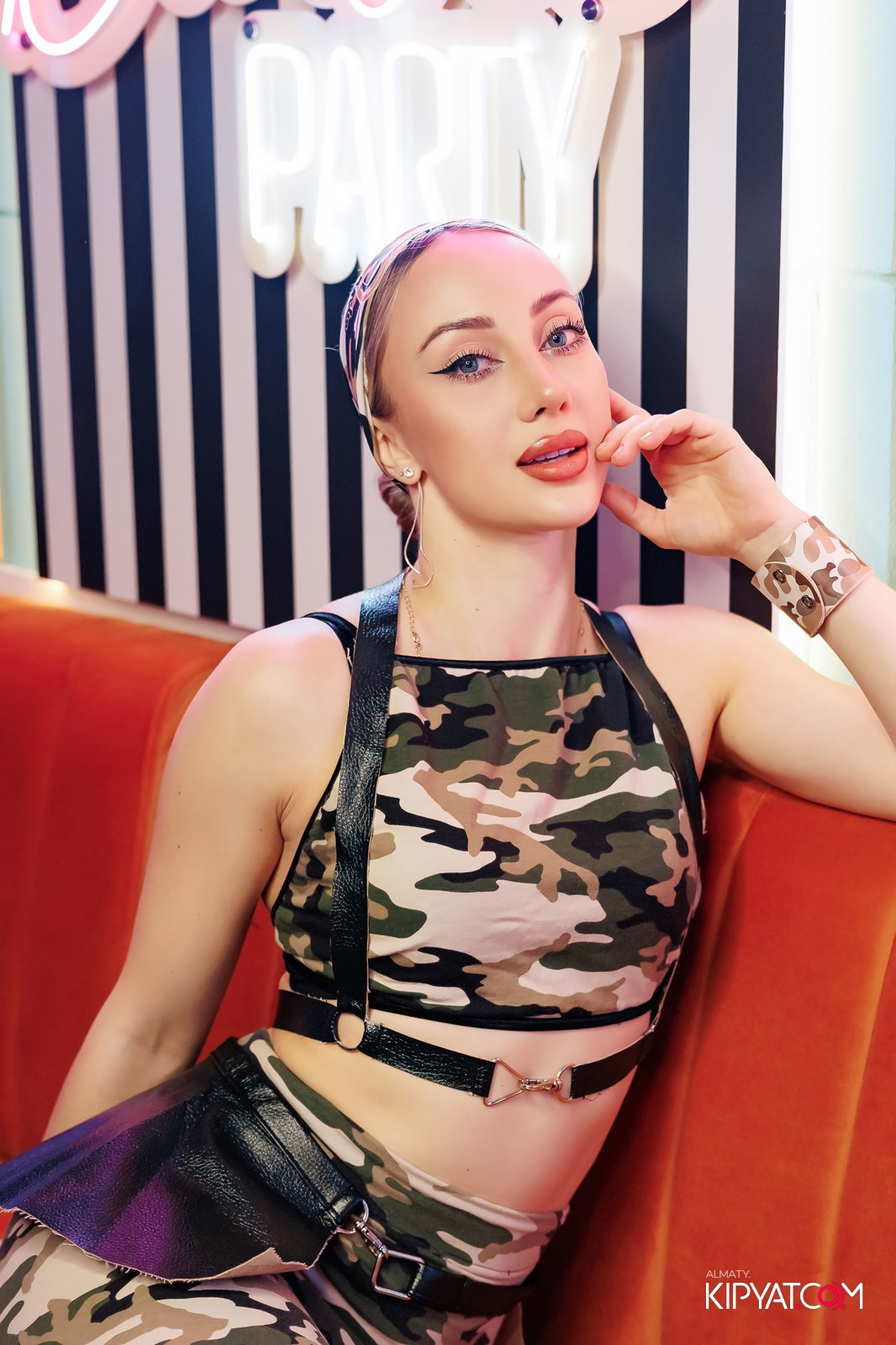 ЗАЯ, НА БИС. КИПЯТКОМ АЛМАТЫ!