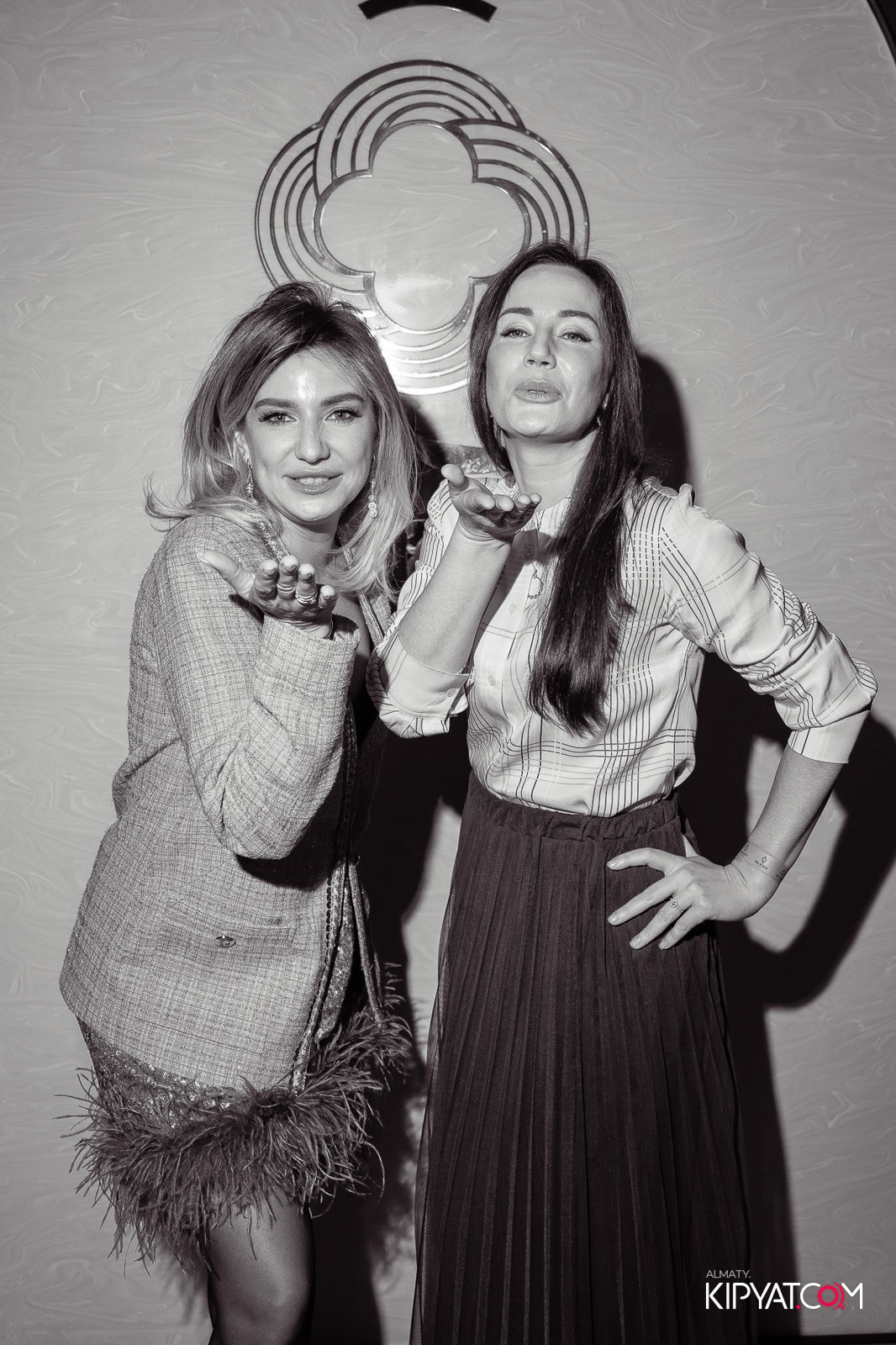 МИХАИЛ ШУФУТИНСКИЙ С СОЛЬНЫМ КОНЦЕРТОМ В QUEEN ALMATY. КИПЯТКОМ АЛМАТЫ!