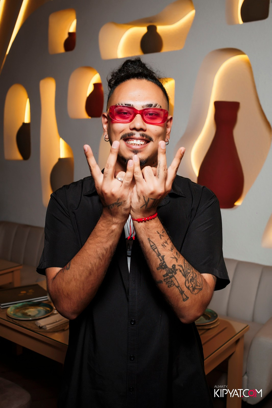 MOOD KARAOKE & TERRACE. КИПЯТКОМ АЛМАТЫ!