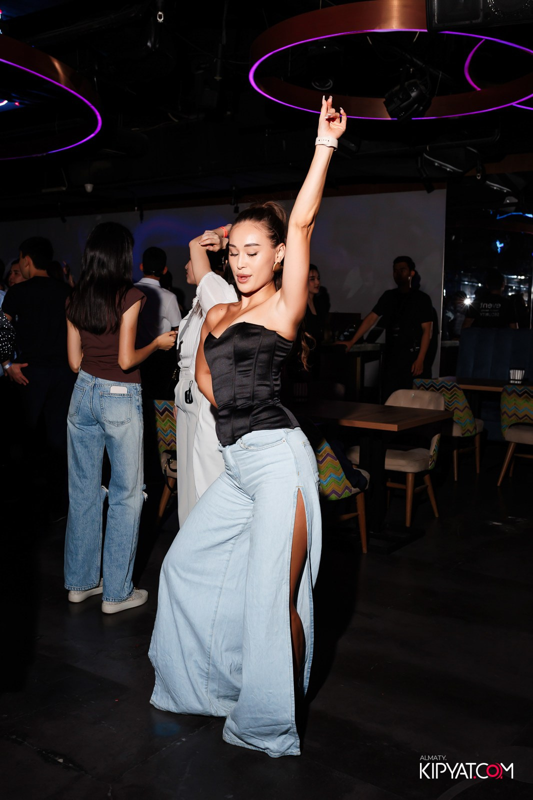 EVENT BAR. КИПЯТКОМ АЛМАТЫ!