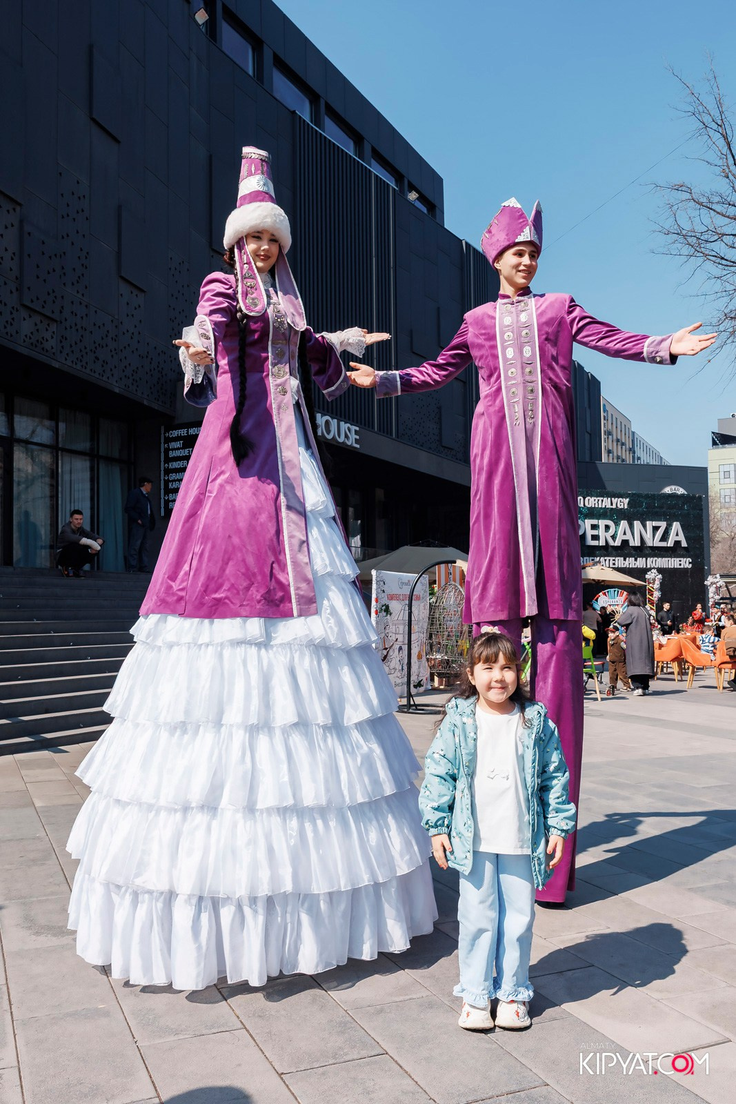 НАУРЫЗ В ESPERANZA — ФЕСТИВАЛЬ АЛЛЕЯ ВКУСОВ. КИПЯТКОМ АЛМАТЫ! Фотосъемка мероприятий в Алматы