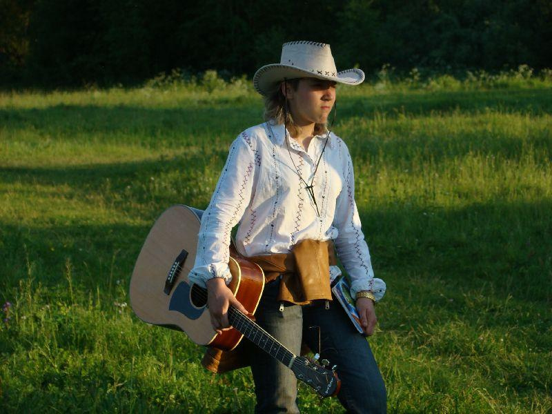 ПОРТРЕТЫ. ПОБУДЬ ЗДЕСЬ И ЦЕЛЕЕ БУДЕТ ЭТОТ МИР