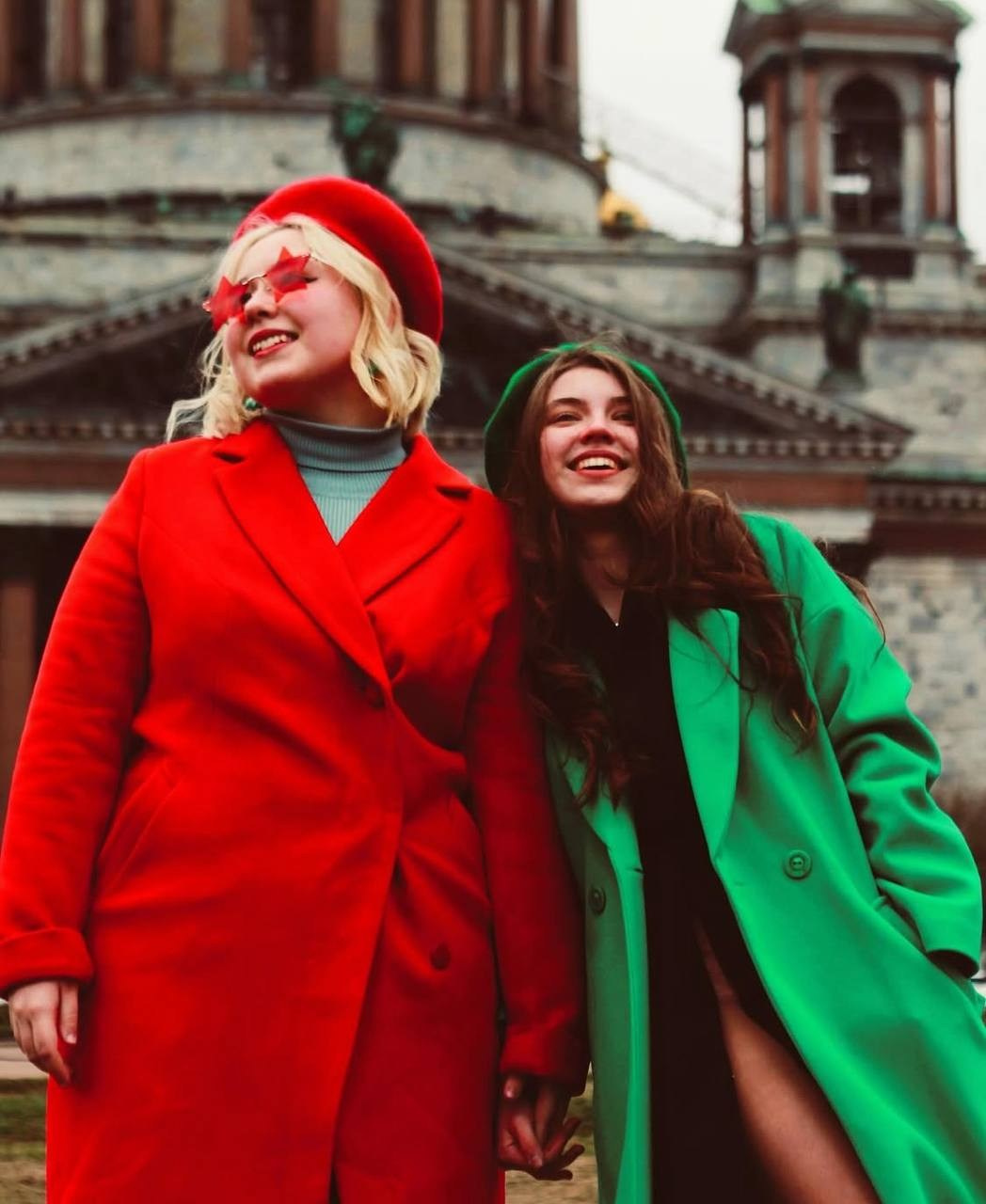 Пальто коммерция. Костюмер, художник кино и телевидения в спб