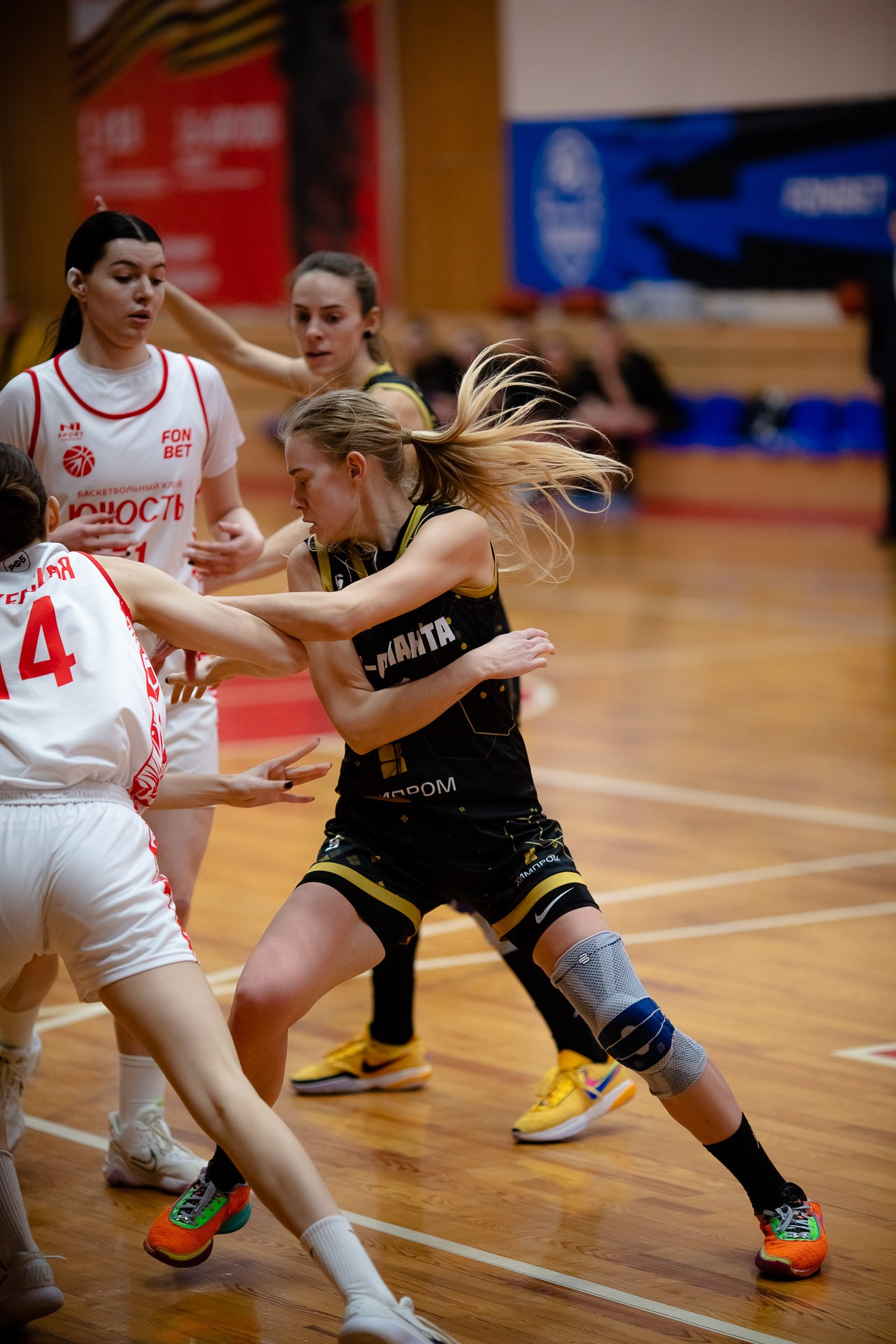 Юность — ЧГУ-Атланта. Фотография