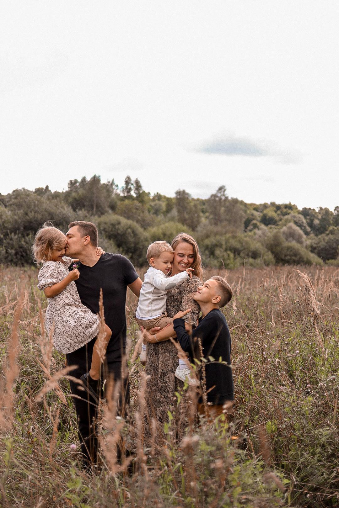 Семья Романенко. Семейный и детский фотограф в Москве Кузьмина Мария
