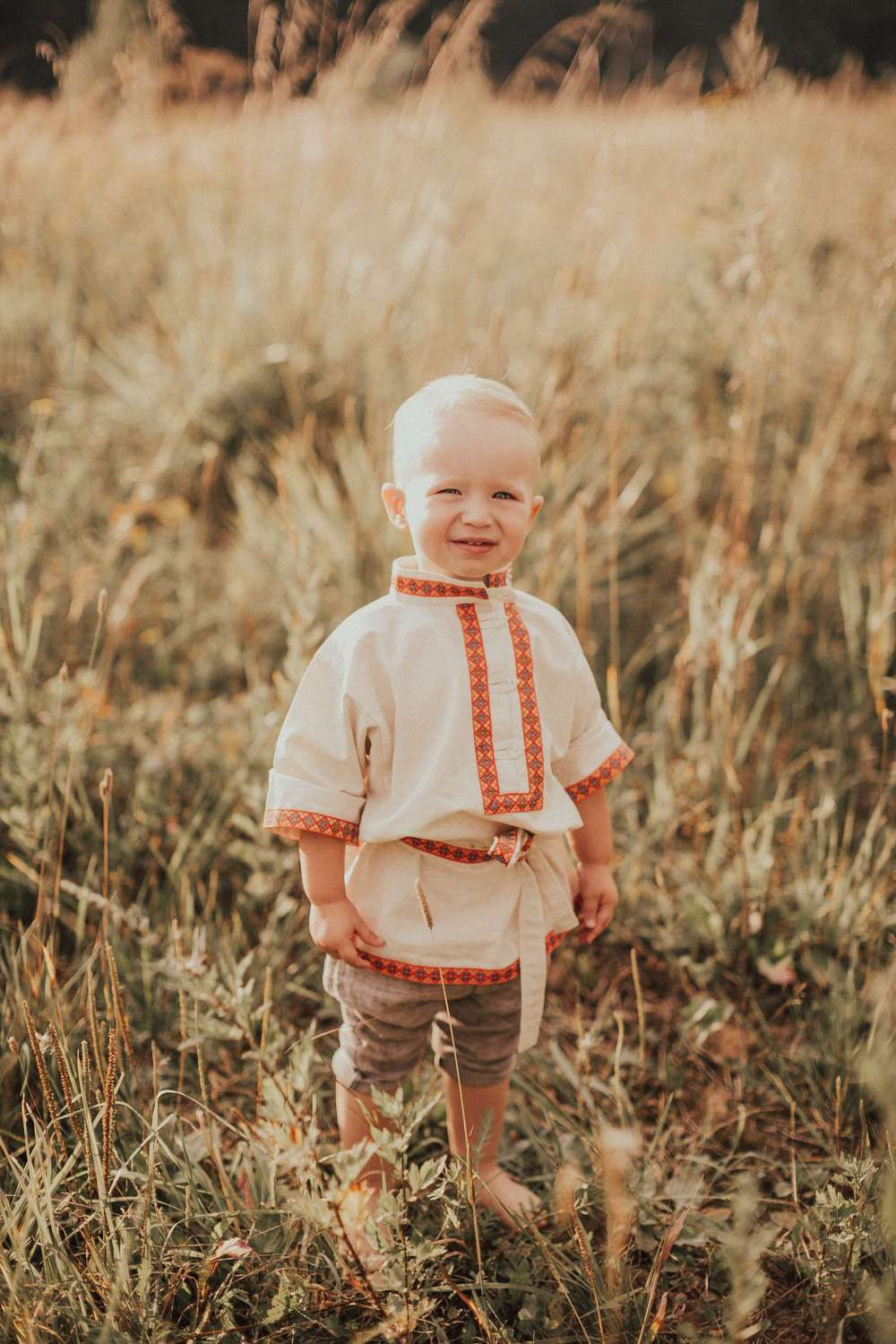 Миша в поле. Семейный и детский фотограф в Москве Кузьмина Мария