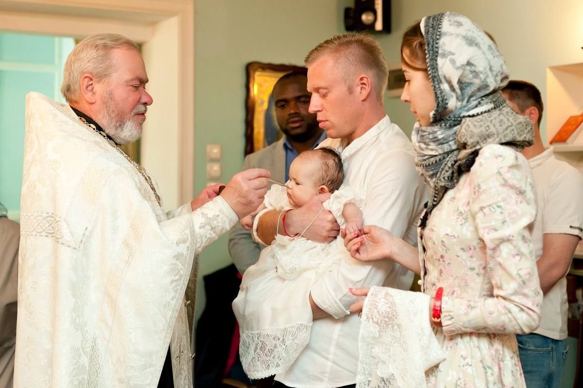 Крещение Свято-Троицкий Храм. г. Всеволожск. Фотограф на крещение в Санкт Петербурге