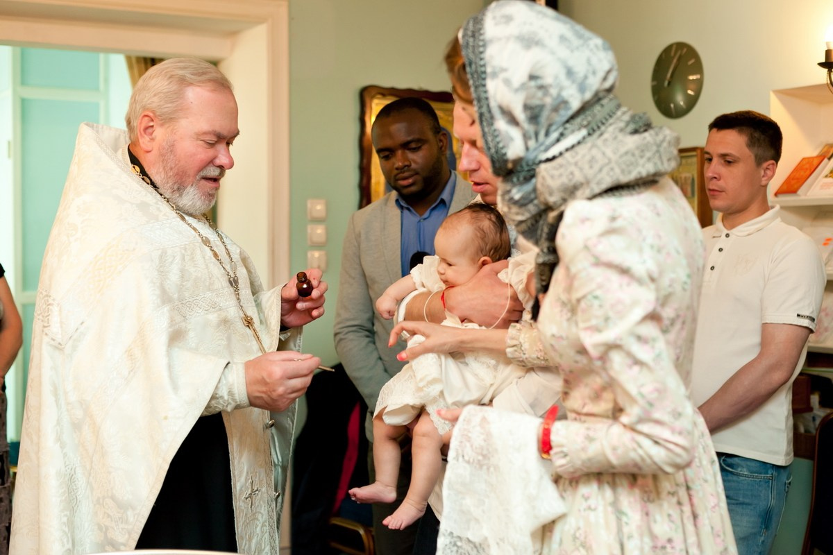 Крещение Свято-Троицкий Храм. г. Всеволожск. Фотограф на крещение в Санкт Петербурге