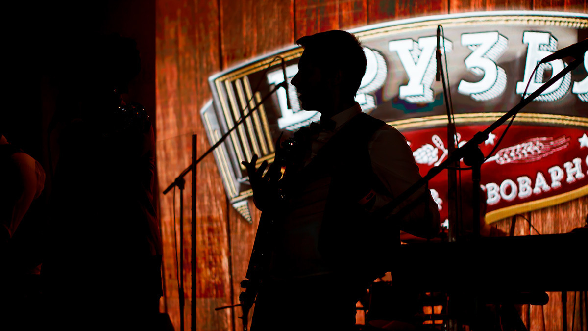 Cover-band Hit-Parad. Фотограф в Батуми Павел Шарников