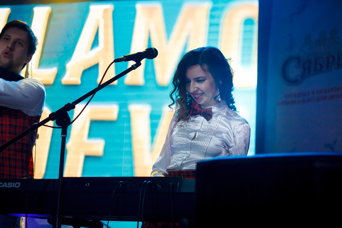 Cover-band Hit-Parad. Фотограф в Батуми Павел Шарников