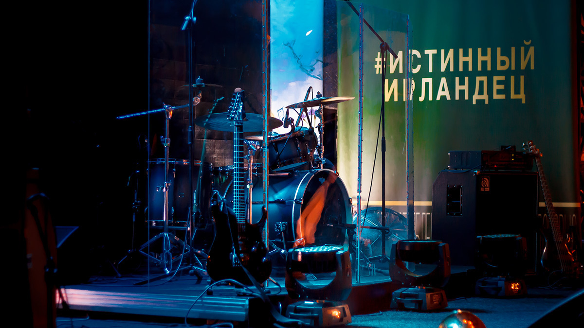 Cover-band Hit-Parad. Фотограф в Батуми Павел Шарников