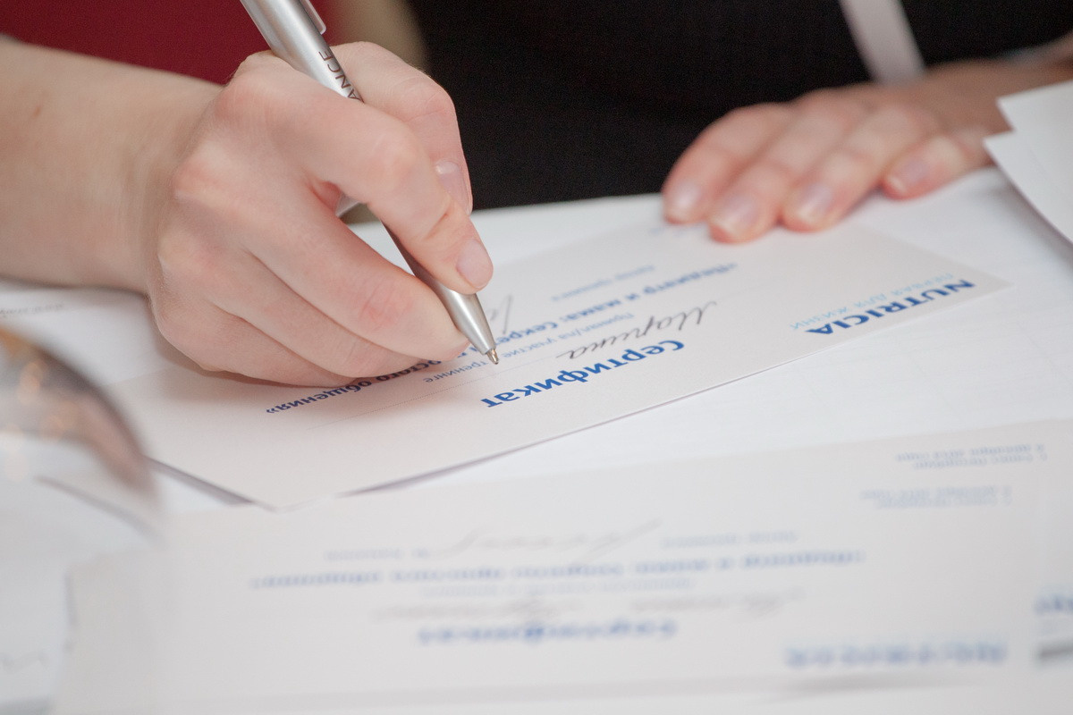 Профессиональный фотограф на форум, конференцию и другие мероприятия в Санкт-Петербурге. Репортажная фотосъёмка массовых мероприятий для компаний, частных лиц, выставочных и лекционных пространств, event-агентств.