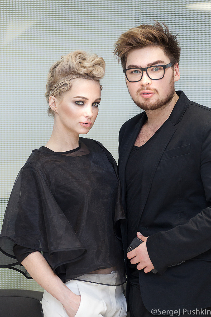 Профессиональный репортажный фотограф на выставки, презентации и другие светские мероприятия, в Санкт-Петербурге. Репортажный фотограф в Санкт-Петербурге. Профессиональная фотосъёмка мероприятий. Фотограф на презентацию и промоакцию. Фотограф на мастер-класс. Корпоративный фотограф. Профессиональный фотограф на выставку. Репортажная съёмка, качественно. Светский репортаж. Индустрия красоты.