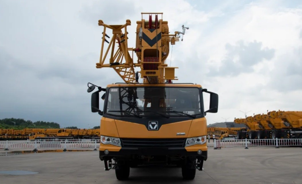 Автокраны XCMG XCT25L4_SR. Продажа надежной спецтехники от компании СТИ в г. Новосибирск