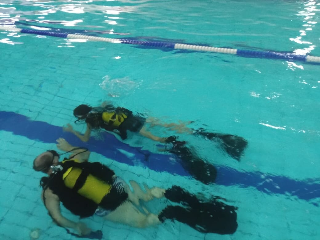 Юные дайверы (2022). Экстремальные виды спорта в Красном Сулине