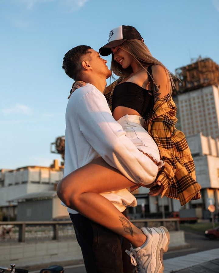 Фотосессия на улице — архитектура разных эпох Москвы