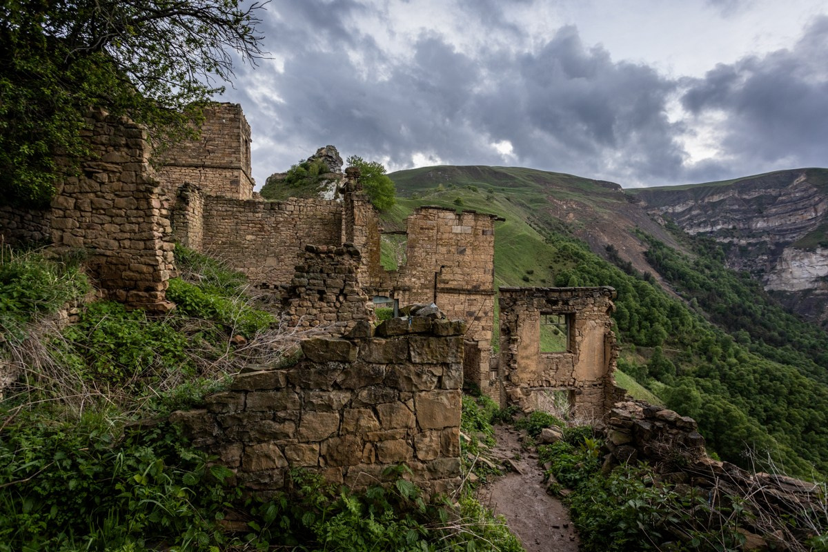 Аул-призрак Гамсутль. Photomantis