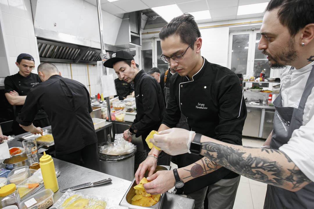 Гастроужин в ресторане Гонг Челябинск