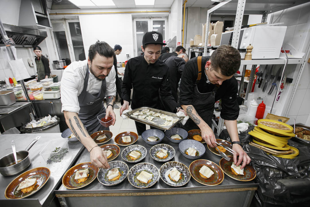 Гастроужин в ресторане Гонг Челябинск