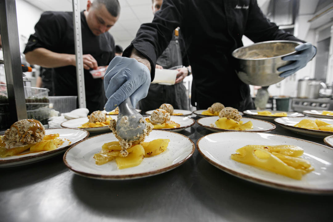 Гастроужин в ресторане Гонг Челябинск