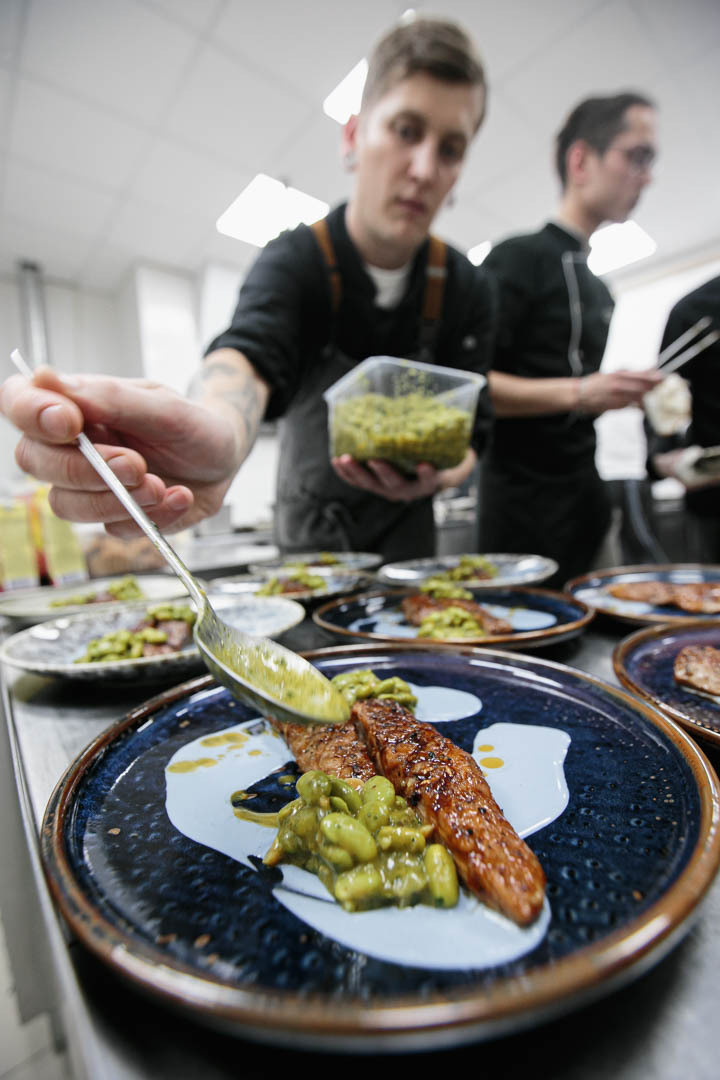 Гастроужин в ресторане Гонг Челябинск