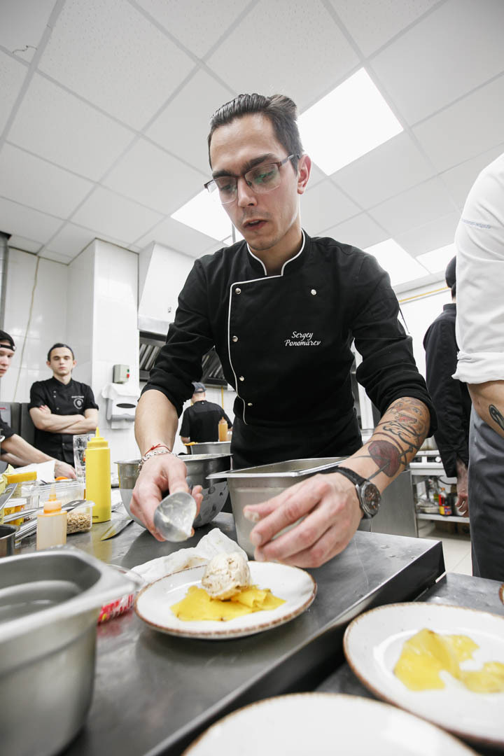 Гастроужин в ресторане Гонг Челябинск