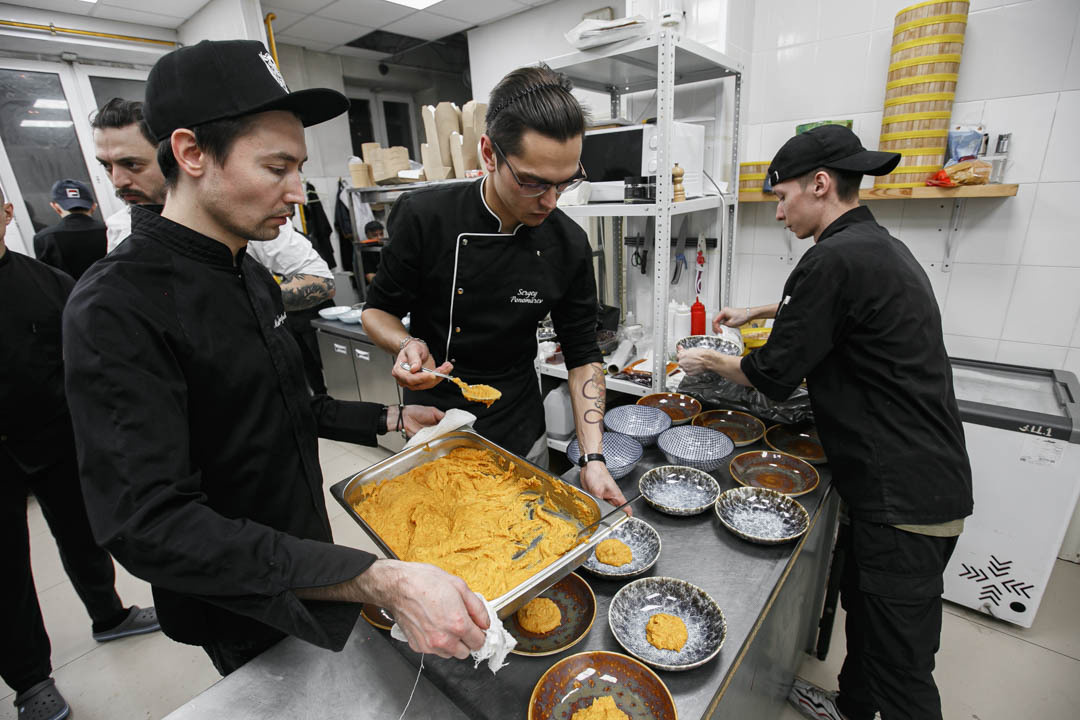 Гастроужин в ресторане Гонг Челябинск