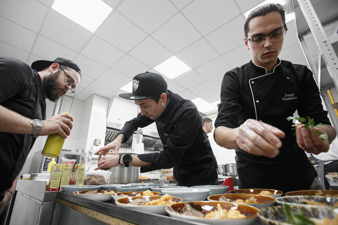 Гастроужин в ресторане Гонг Челябинск