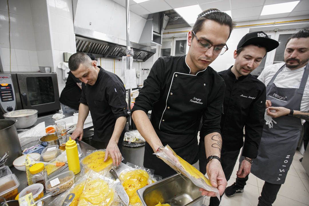 Гастроужин в ресторане Гонг Челябинск