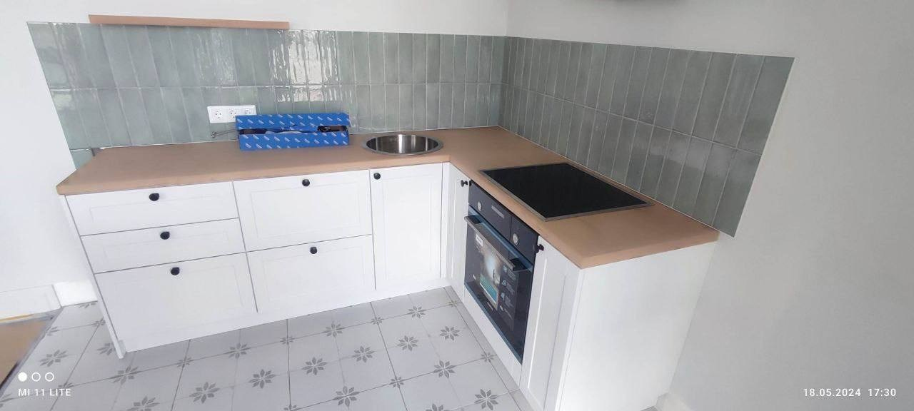 Фото с монтажа |Мебель на заказа: кухни, шкафы и т.д. в Томске. ГУДРУМ — Мебель на заказ в Томске | Кухни | Шкафы | Стулья и Столы