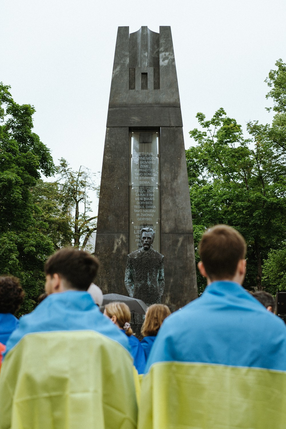 Ukraine — NATO. Photographer in Vilnius