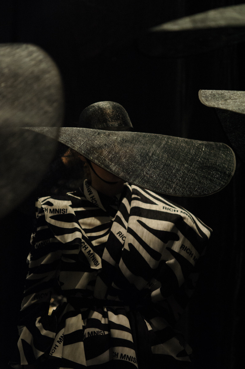 Бекстейдж фотограф на неделю моды Ростов, Москва