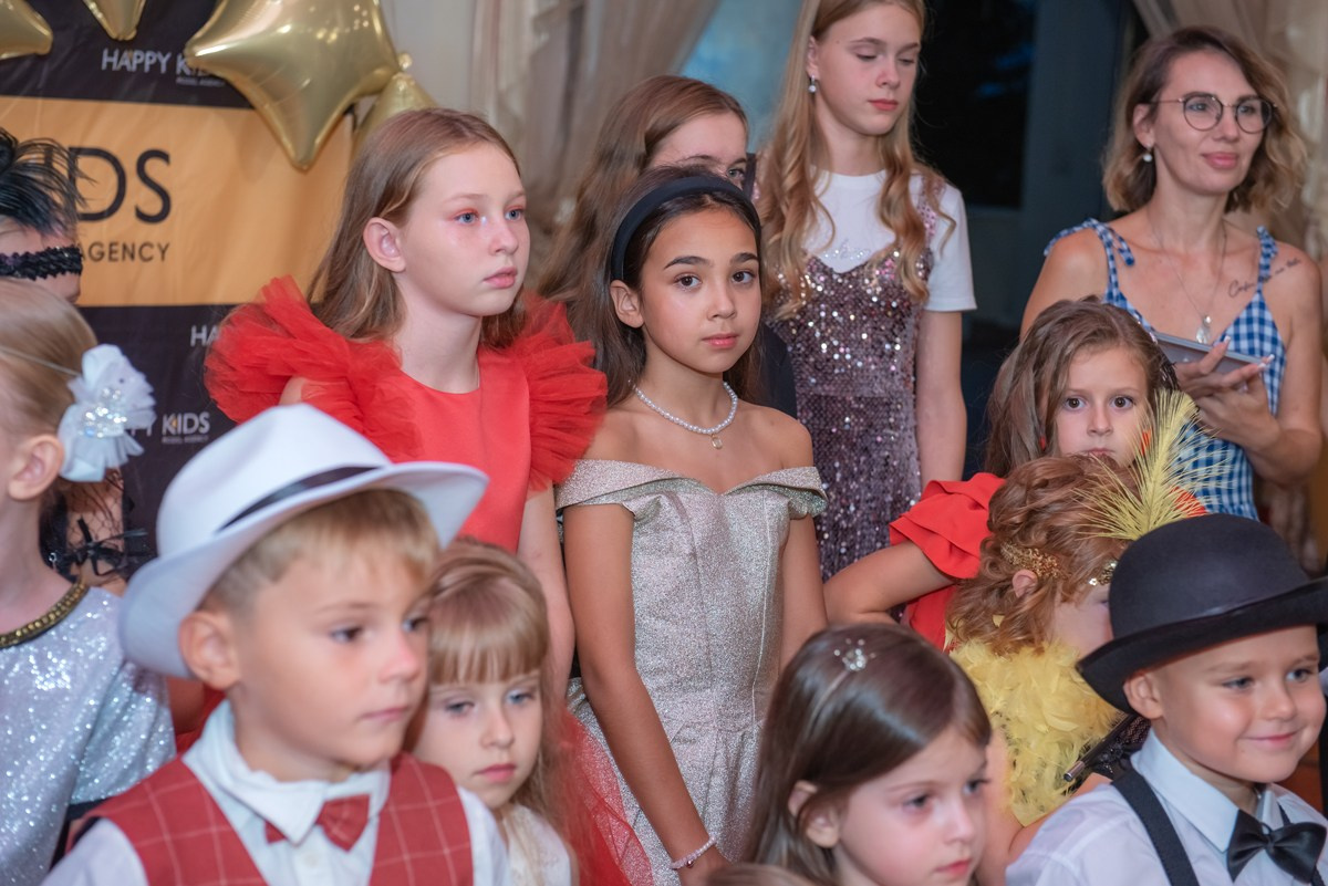 HAPPYkids дефиле санаторий Октябрьский. Семейный и коммерческий фотограф в Сочи Александр Бодунов