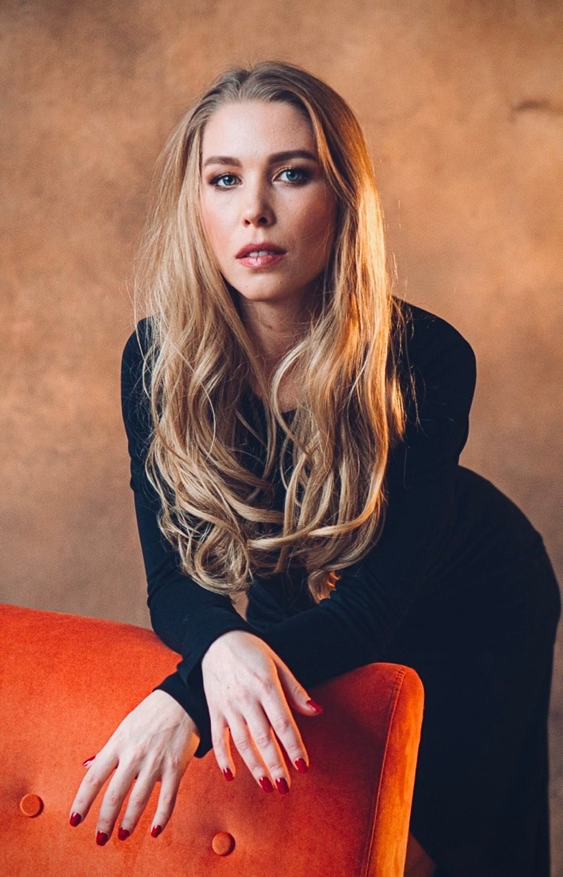 Альбом с портретами. Портретный бренд фотограф, контентмейк в Екатеринбурге Поляков Дмитрий