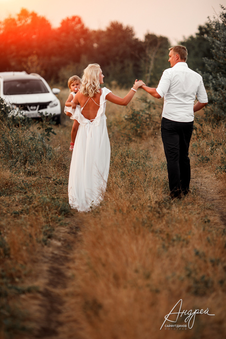 Семейная закатная фотосессия. Свадебный и семейный фотограф в Ростове-на-Дону. Андрей Сайфутдинов