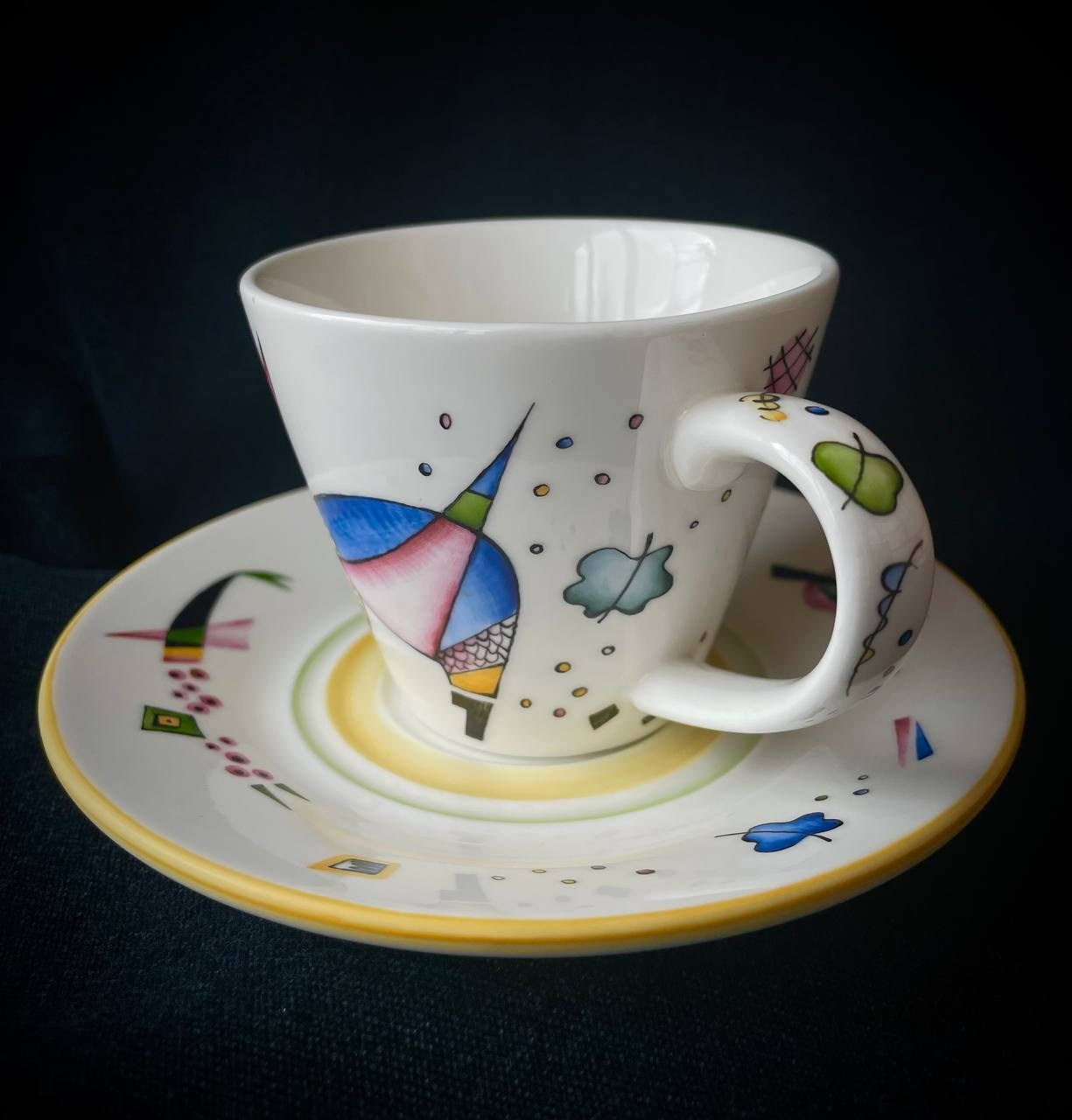 Василий Кандинский на фарфоре. Художник по фарфору в Санкт-Петербурге Писаревская Екатерина