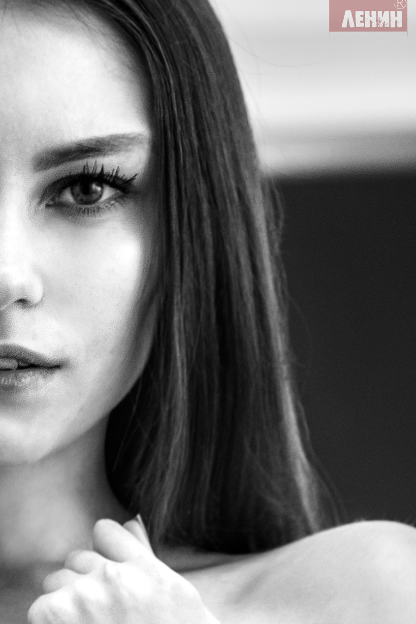 Room 364.... Сергей Ленин