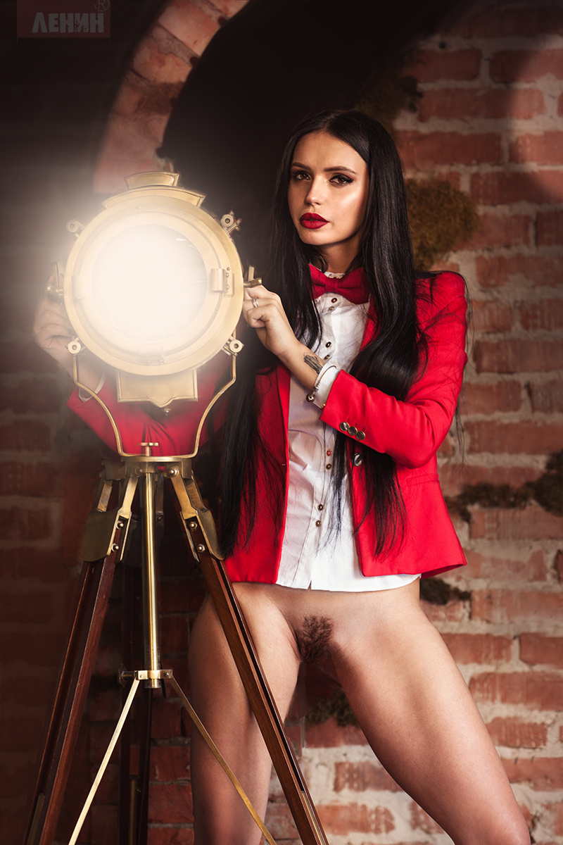 Осветитель.... Сергей Ленин