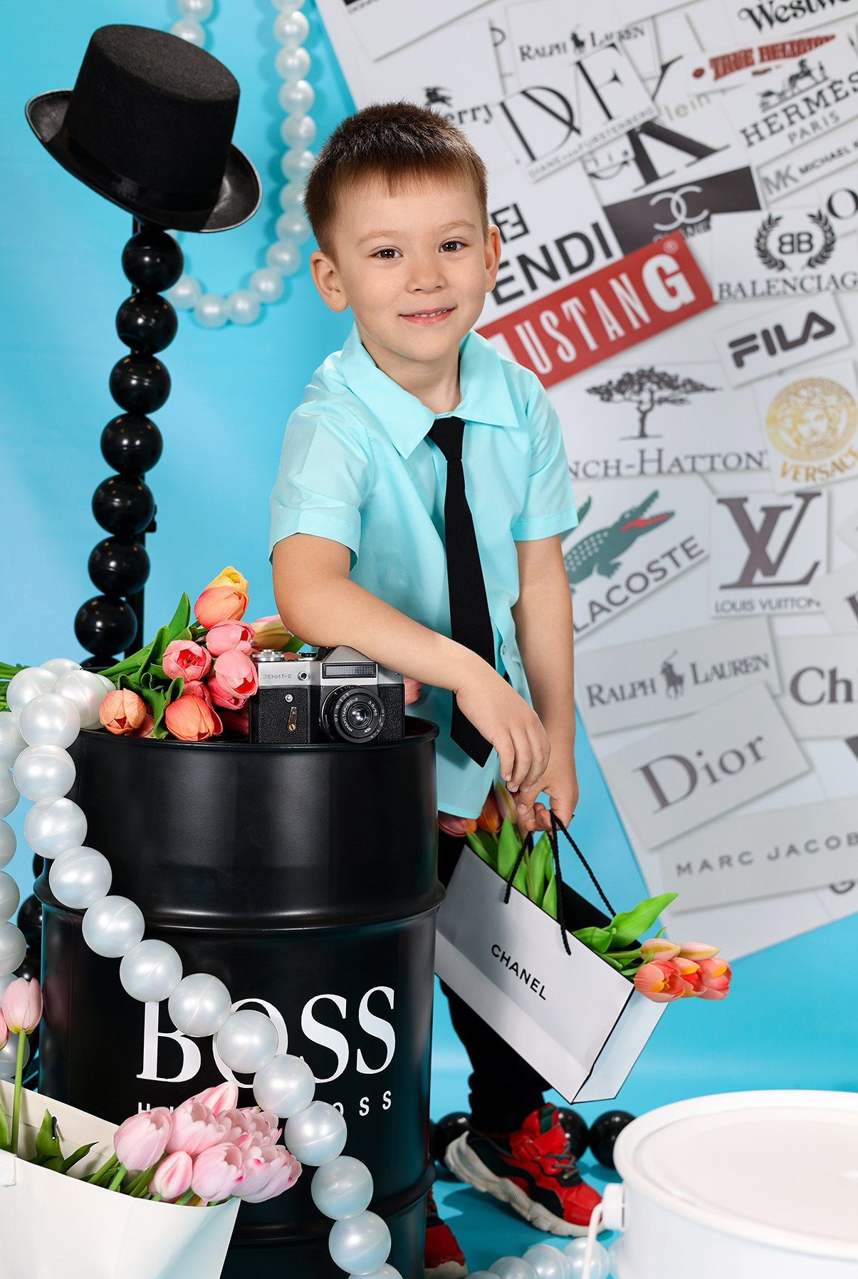 На стиле ФЭШН. Выпускные альбомы в Иваново в детский сад и школу. Александр и Светлана Янкины