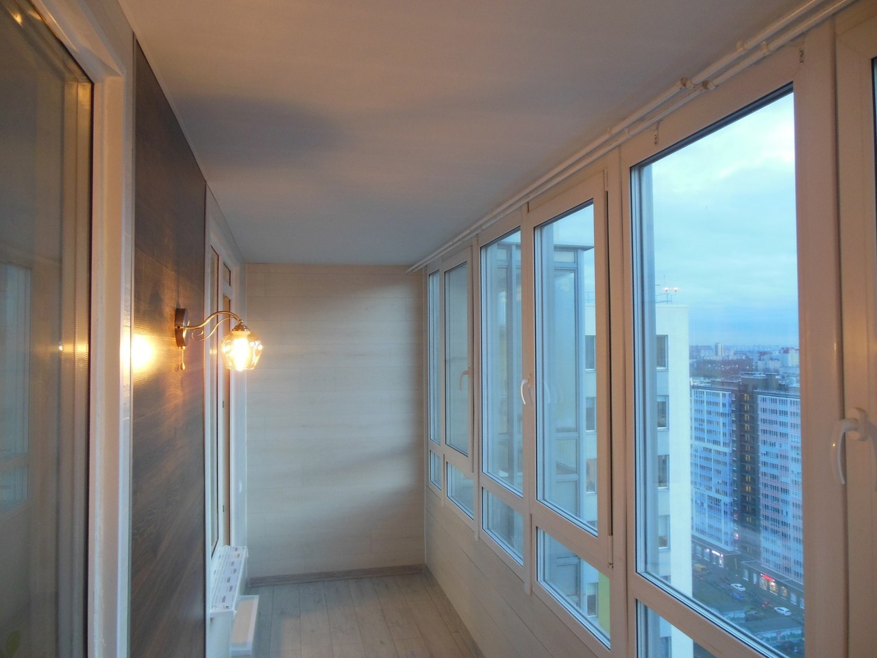 Ремонт балкона в Кудрово. Делаем ремонт квартир в Санкт-Петербурге