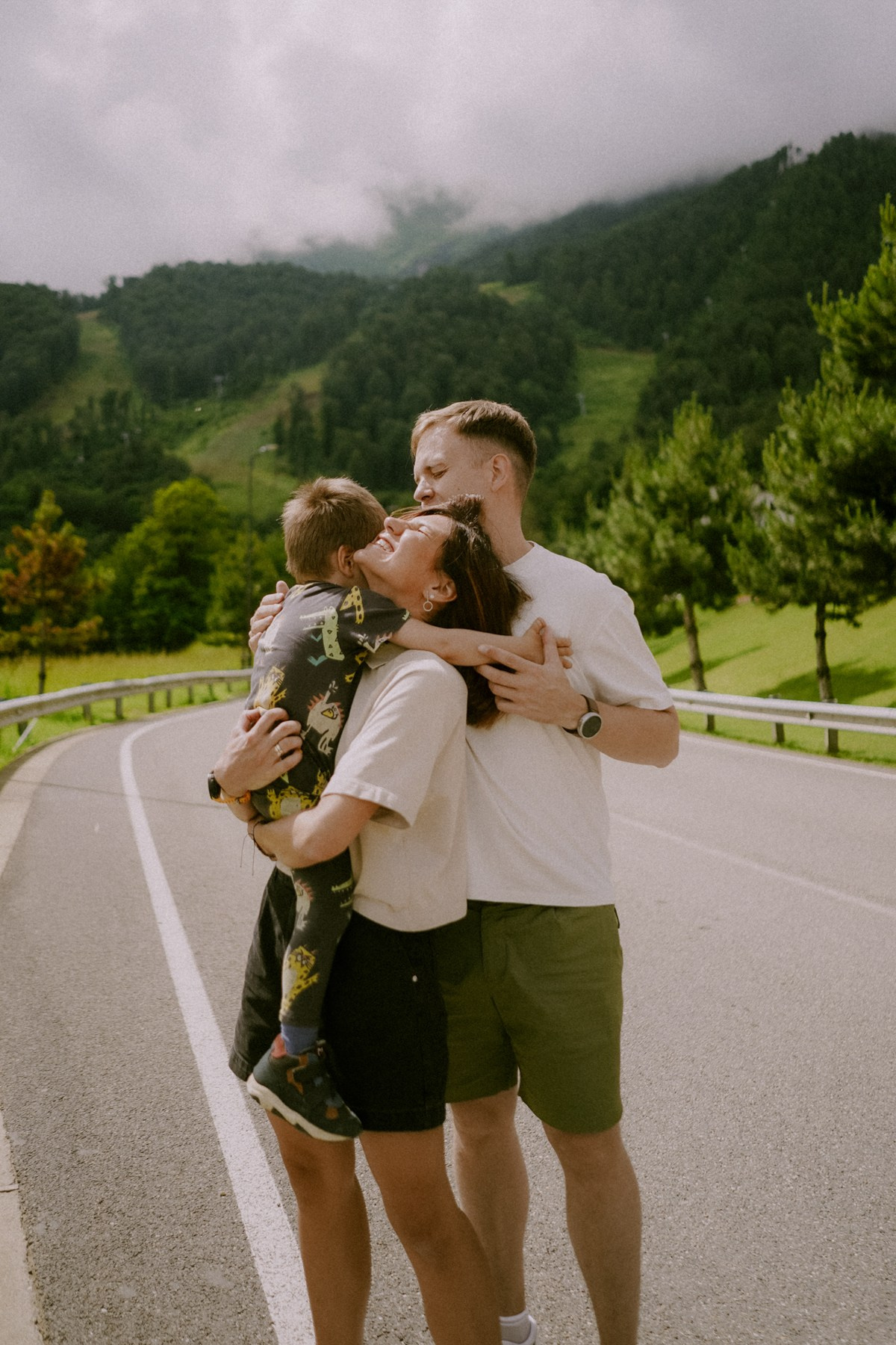 Семейная прогулка на Красная Поляна 960 и 2200 метров н. у. м. Свадебный фотограф — Сочи, Адлер, Сириус, Красная Поляна, Роза хутор
