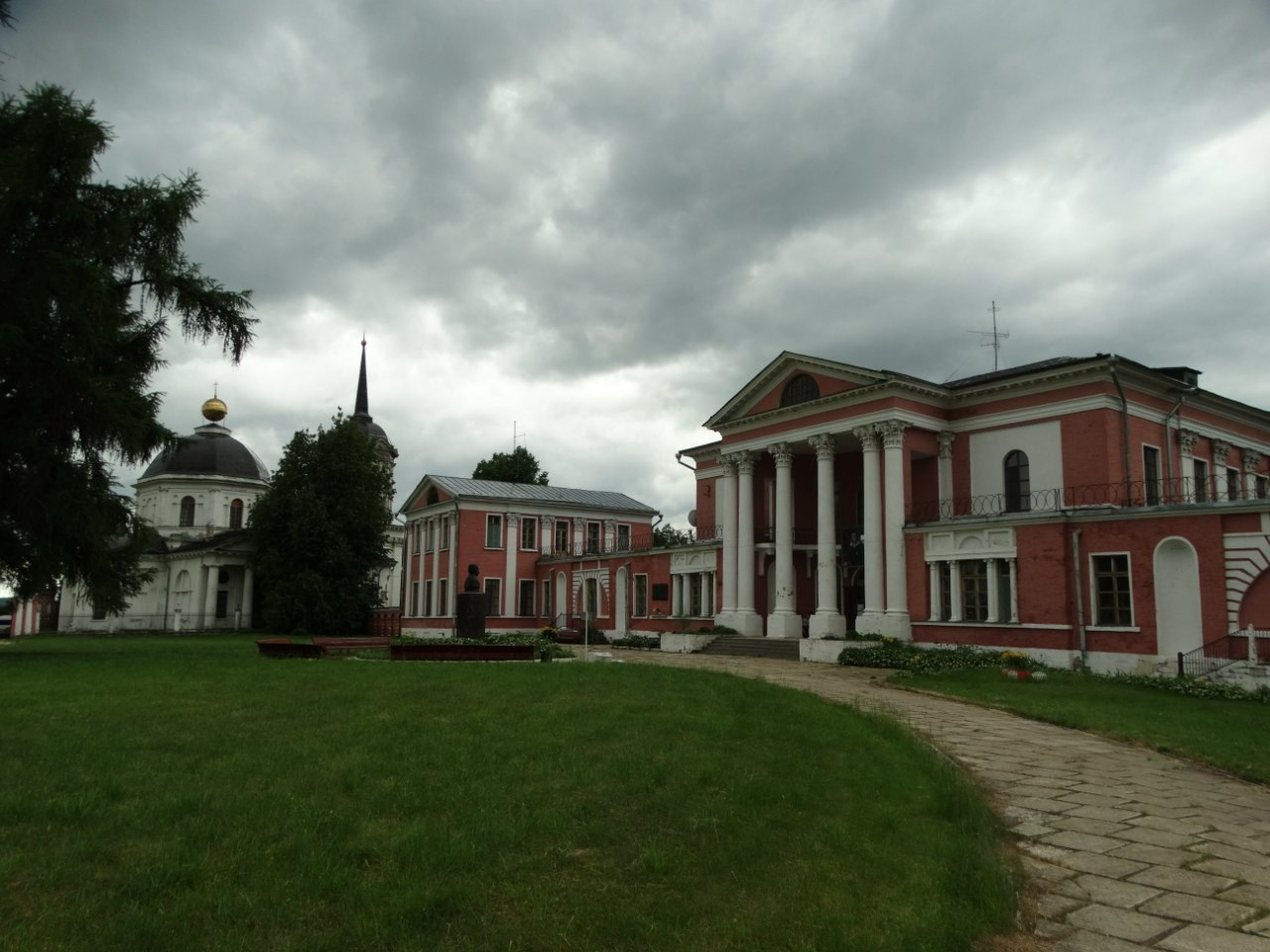 Волоколамск | 04.06.2016 г. Галерея Фантим