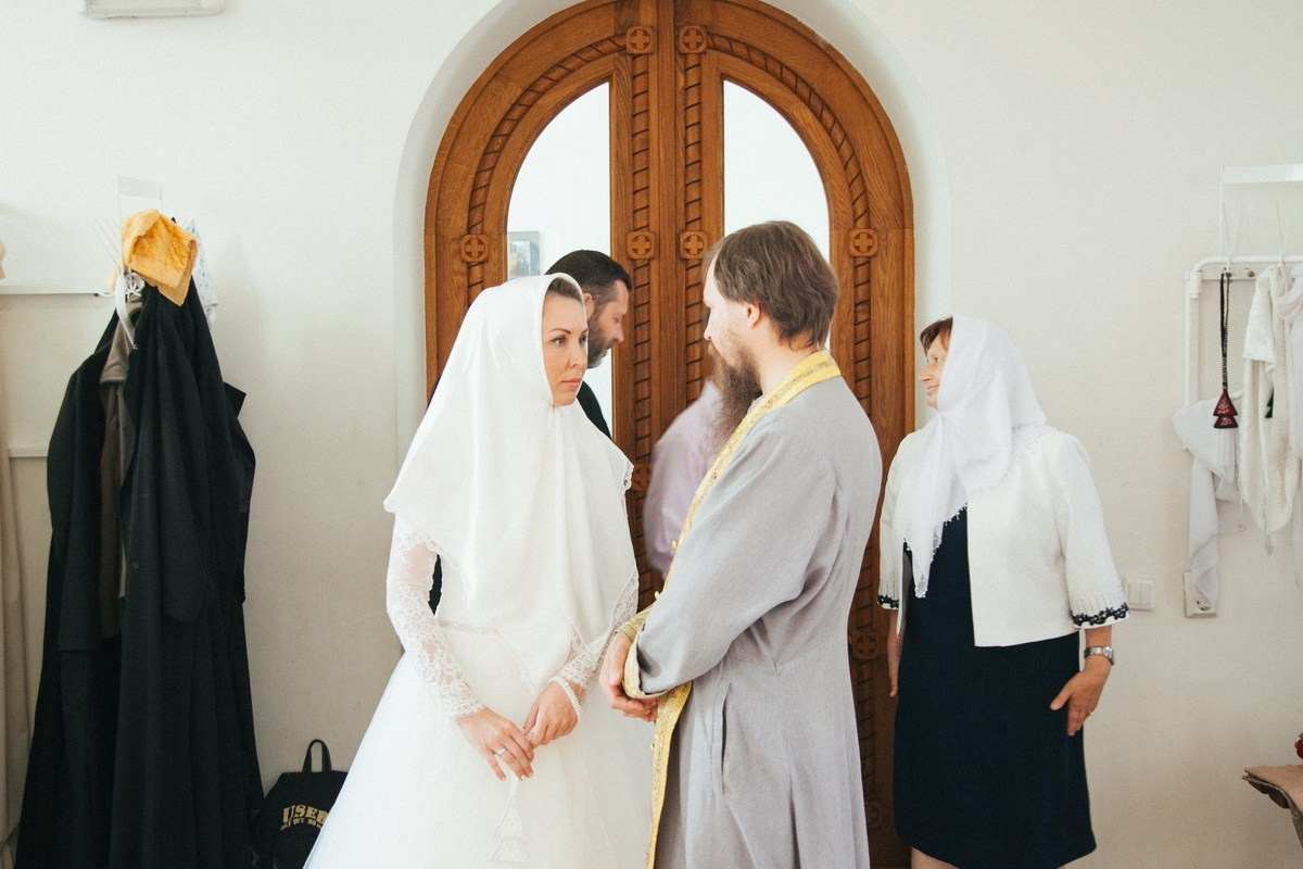 Венчание в Санкт Петербурге. Фотограф крещение венчание в Петербурге! Помогает подобрать храм и посоветовал душевного батюшку в СПб