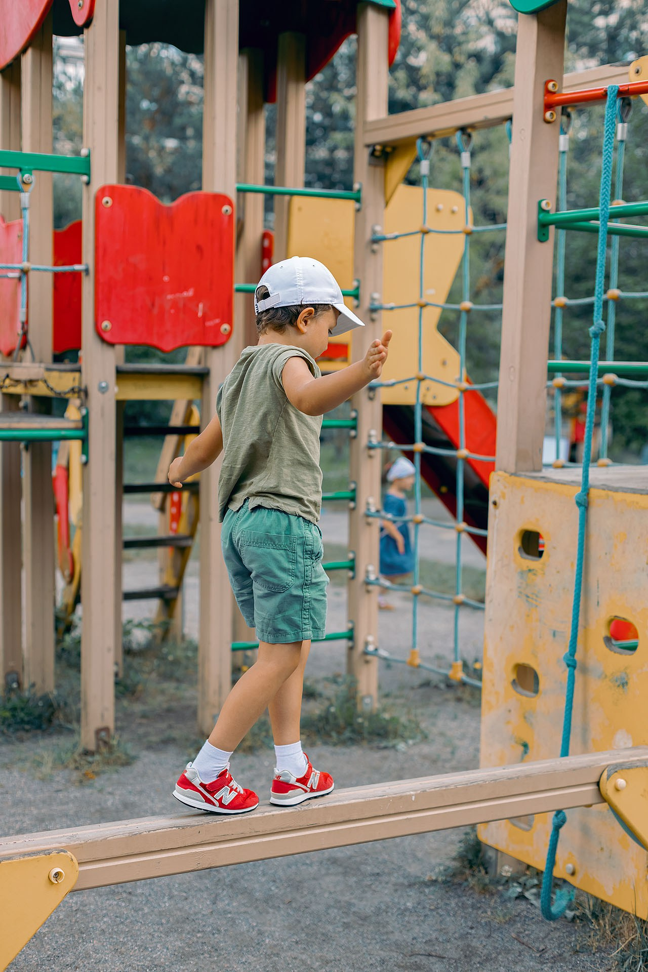 Во дворе дома. Семейный и детский фотограф в Санкт-Петербурге Антон Алексеев