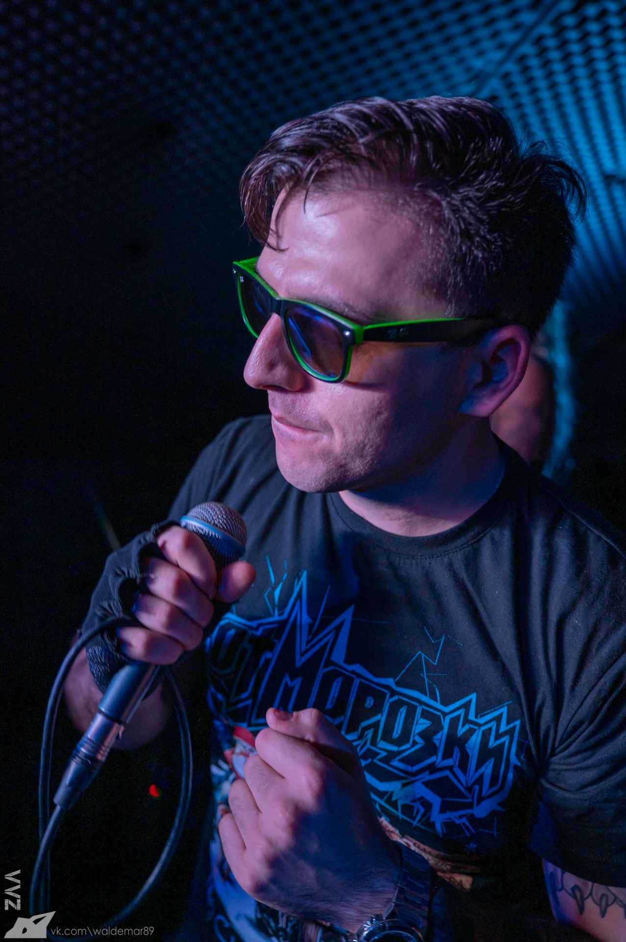 День рождения вокалиста группы Cookie's Band в баре «Дело Не В Тебе». Фотограф в Красноярске Владимир З