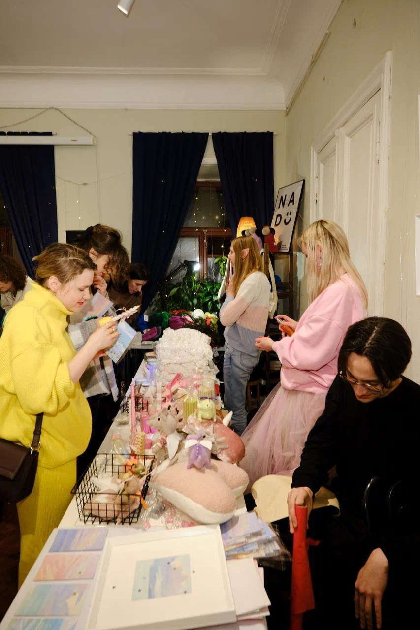 Солома маркет. Предмет искусства