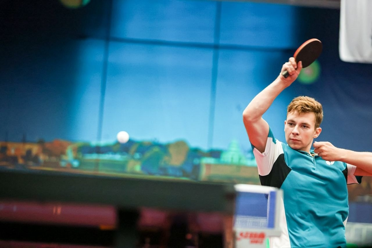 Фотосъёмка настольного тенниса. Спортивный фотограф Зянтереков Антон